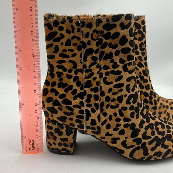 New EARTH cheetah print ankle booties size 6.5 - Picture 4 of 6